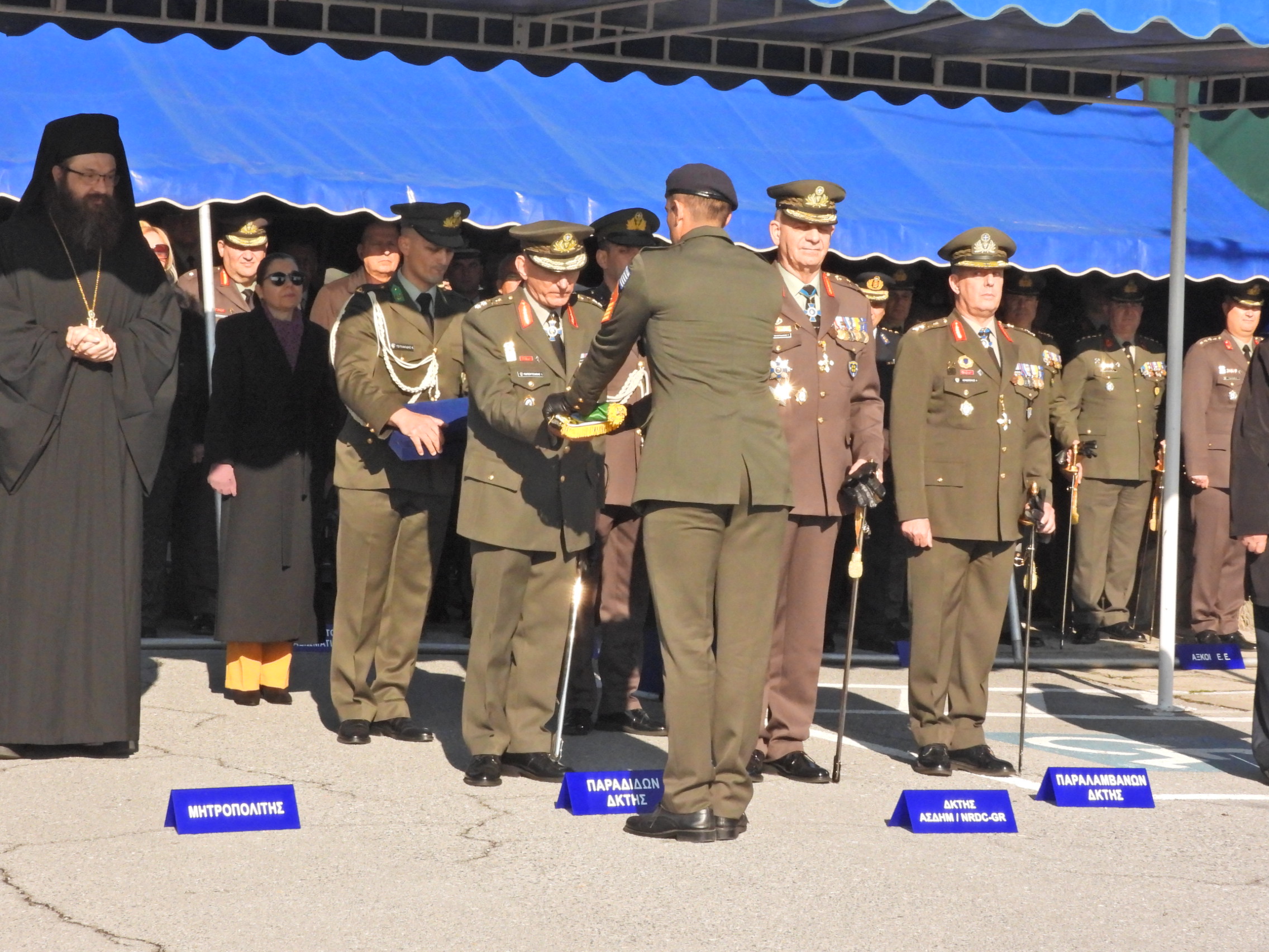 Σε κλίμα συγκίνησης η παράδοση – παραλαβή της 2ας Μηχανοκίνητης Μεραρχίας Πεζικού στην Έδεσσα (3 video + photos)