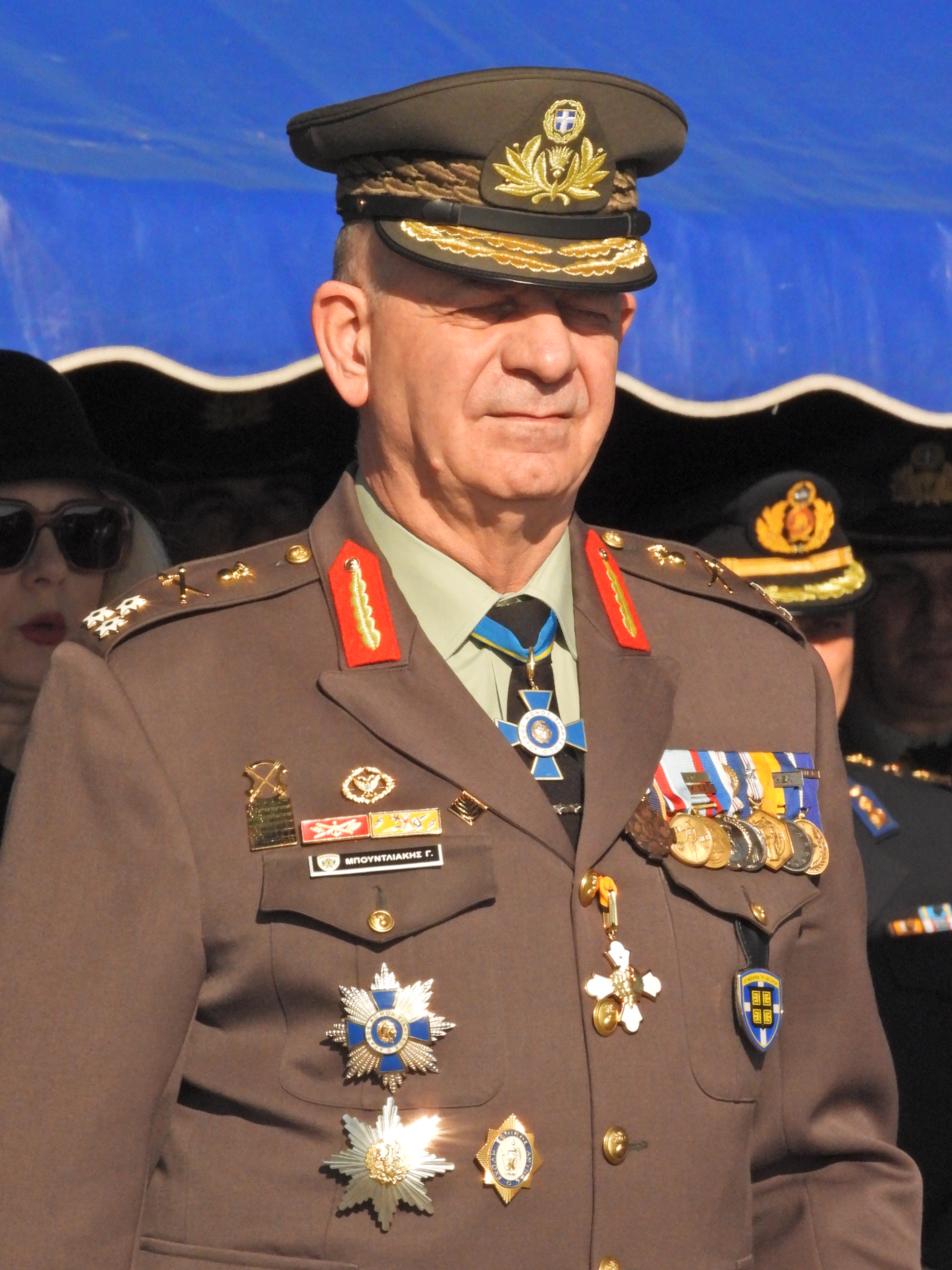 Σε κλίμα συγκίνησης η παράδοση – παραλαβή της 2ας Μηχανοκίνητης Μεραρχίας Πεζικού στην Έδεσσα (3 video + photos)