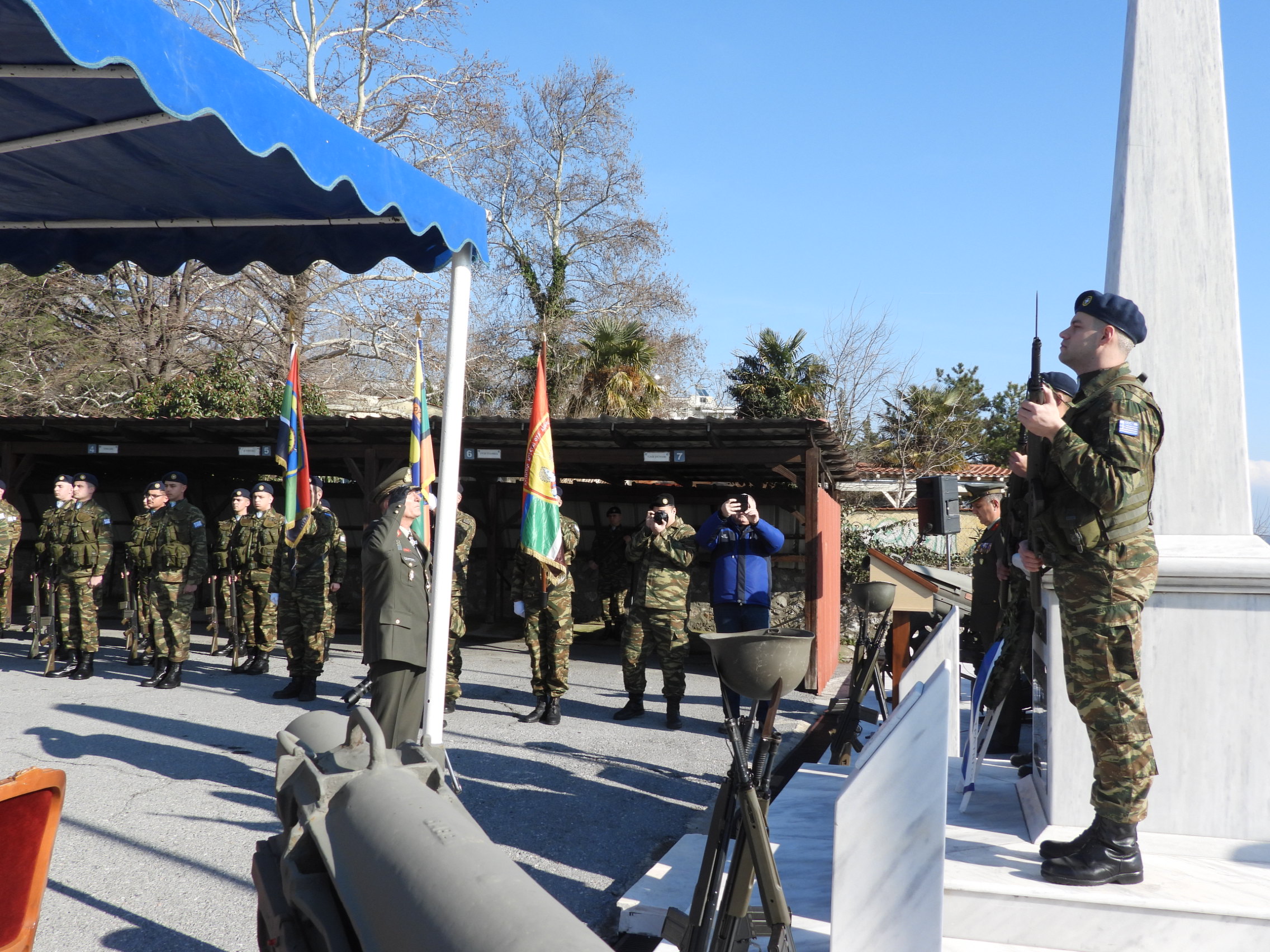 Σε κλίμα συγκίνησης η παράδοση – παραλαβή της 2ας Μηχανοκίνητης Μεραρχίας Πεζικού στην Έδεσσα (3 video + photos)