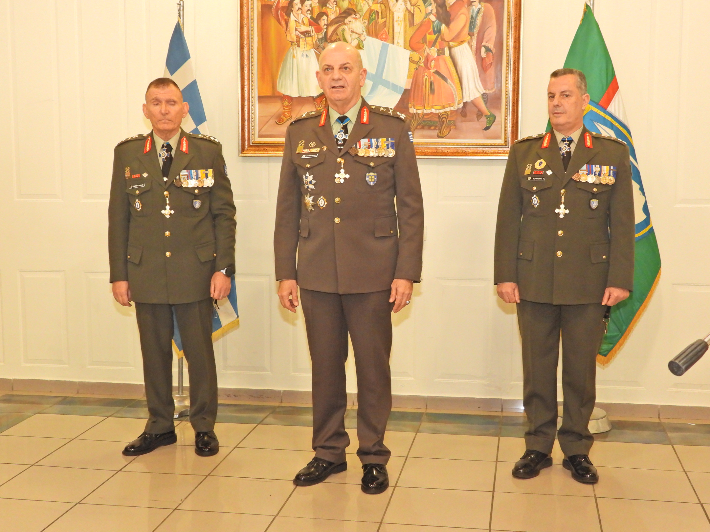 Σε κλίμα συγκίνησης η παράδοση – παραλαβή της 2ας Μηχανοκίνητης Μεραρχίας Πεζικού στην Έδεσσα (3 video + photos)