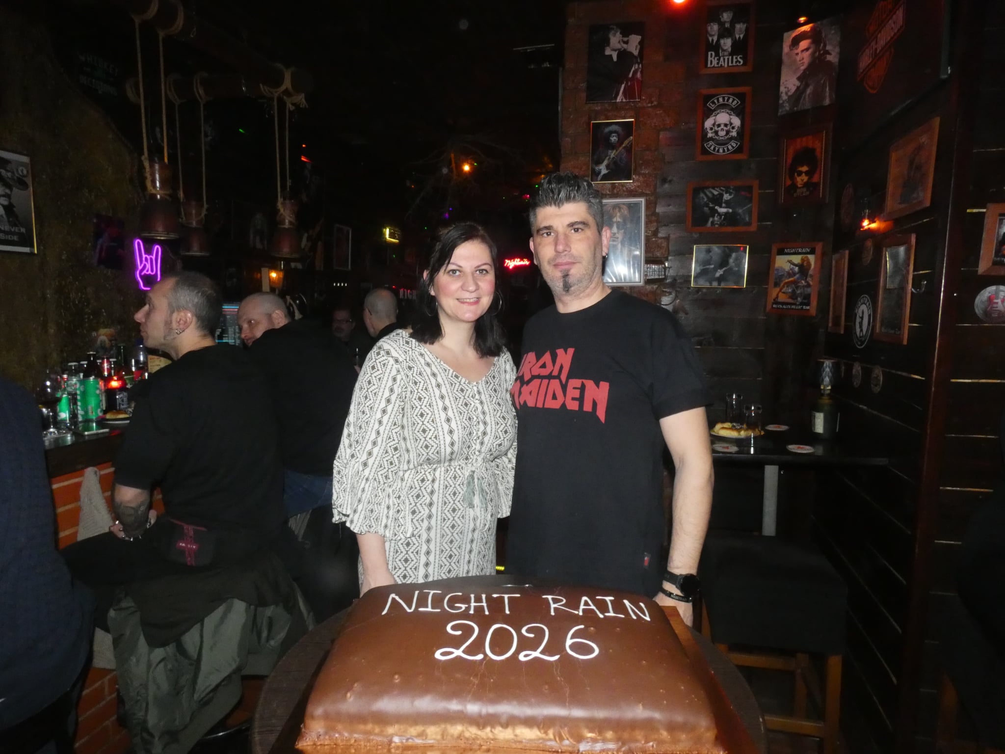 Δύο χρόνια Nightrain Rock Bar – Κοπή βασιλόπιτας σε ροκ ρυθμούς (video + photos)