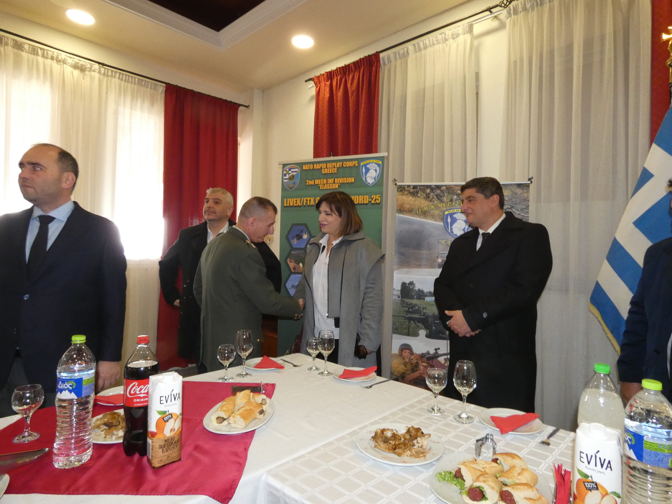 Σε κλίμα συγκίνησης η παράδοση – παραλαβή της 2ας Μηχανοκίνητης Μεραρχίας Πεζικού στην Έδεσσα (3 video + photos)