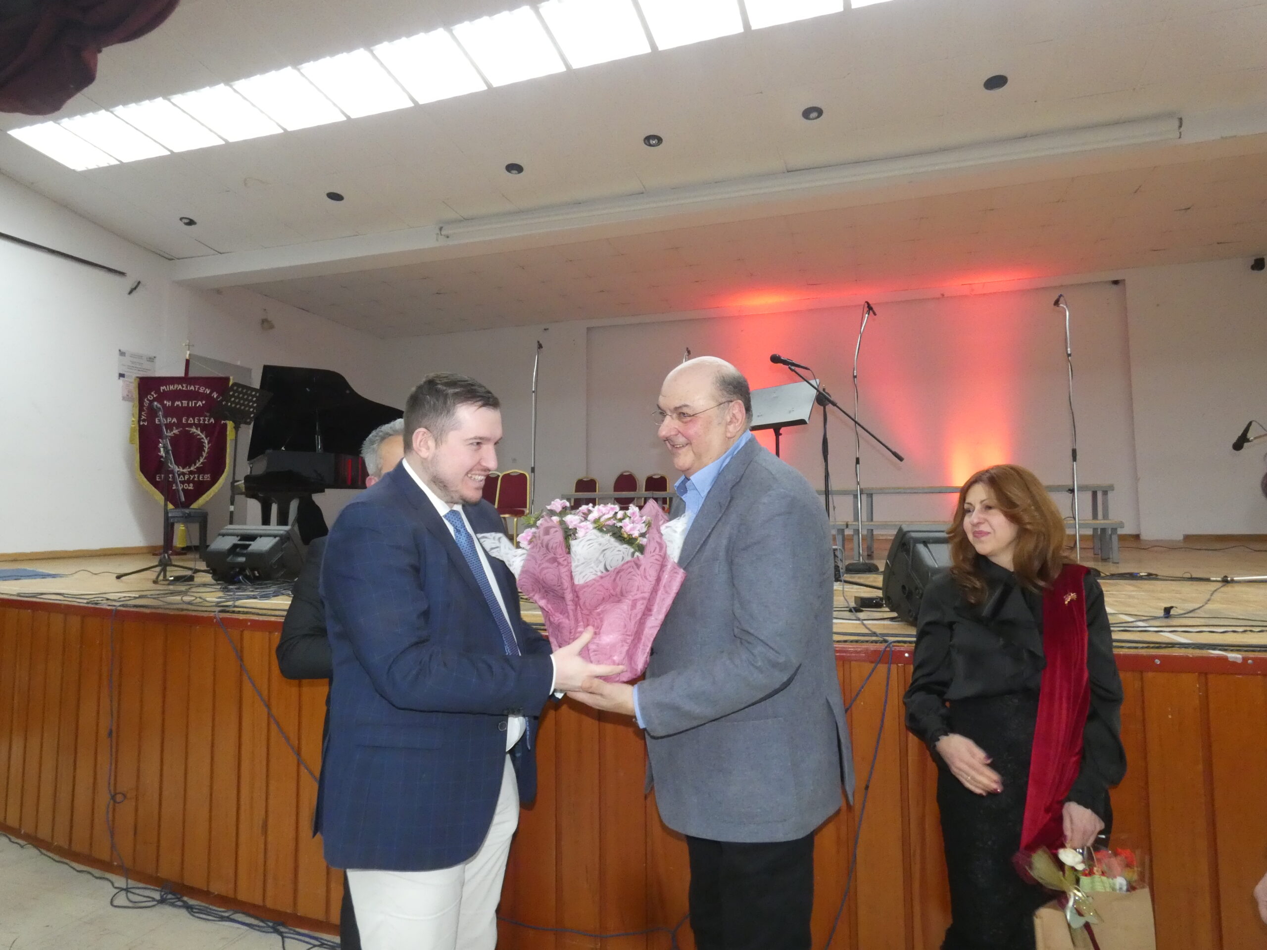 Όταν οι μικρασιατικές μνήμες ενώνονται - η χορωδιακή συνάντηση του Συλλόγου Μικρασιατών Ν. Πέλλας «Η Μπίγα» (video + photos)