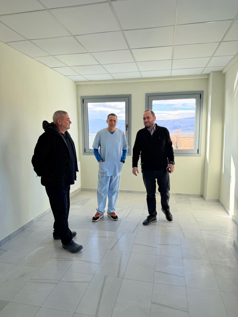 Επίσκεψη Λάκη Βασιλειάδη στο Κέντρο Υγείας Άρνισσας όπου ολοκληρώνονται τα έργα