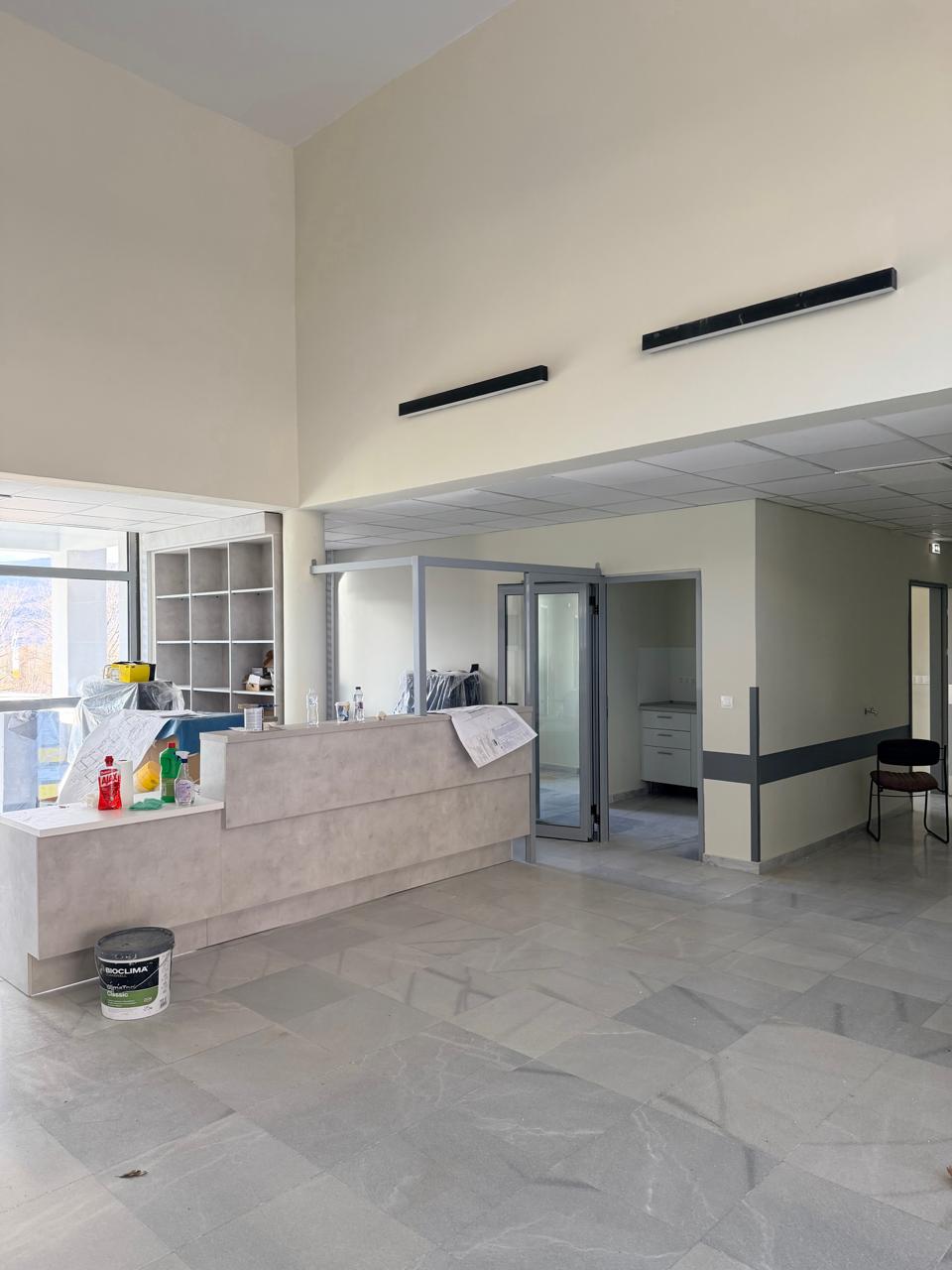 Επίσκεψη Λάκη Βασιλειάδη στο Κέντρο Υγείας Άρνισσας όπου ολοκληρώνονται τα έργα