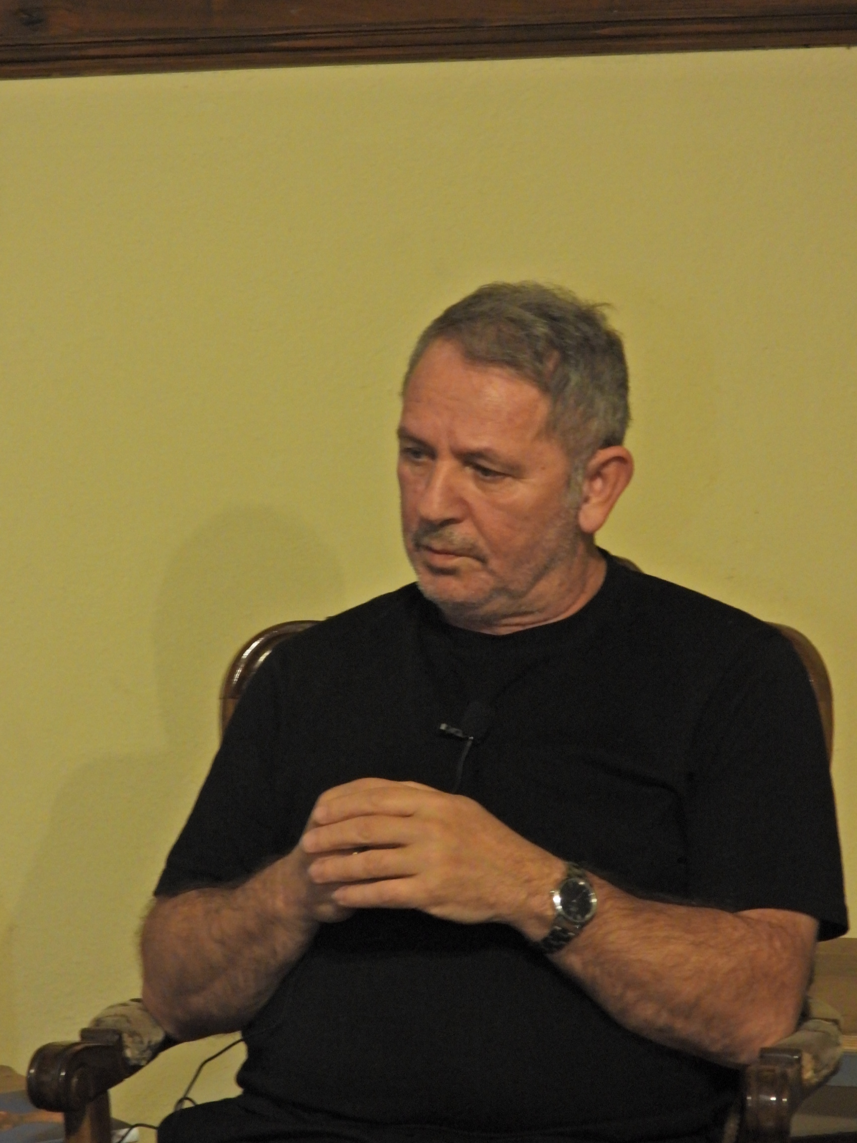 Πλήθος κόσμου στο Παρθεναγωγείο Έδεσσας για την παρουσίαση του βιβλίου του Παύλου Παυλίδη