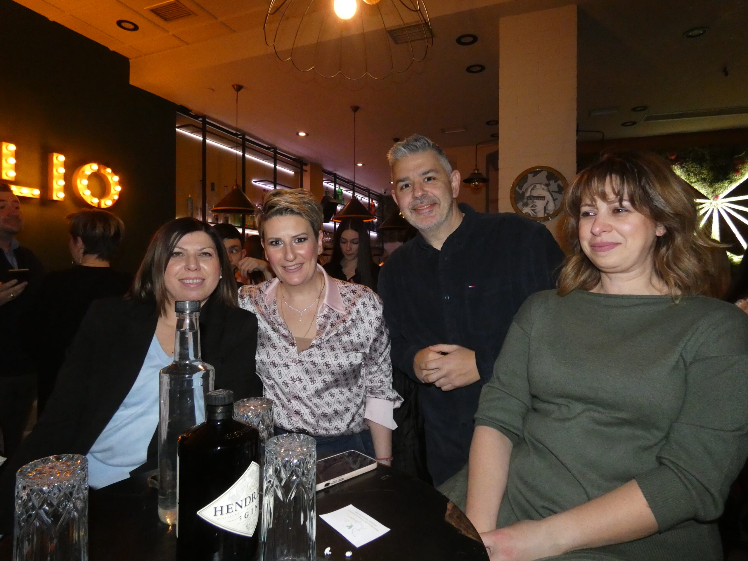 Σε ζεστό και γιορτινό κλίμα η κοπή βασιλόπιτας του Physio Ροή