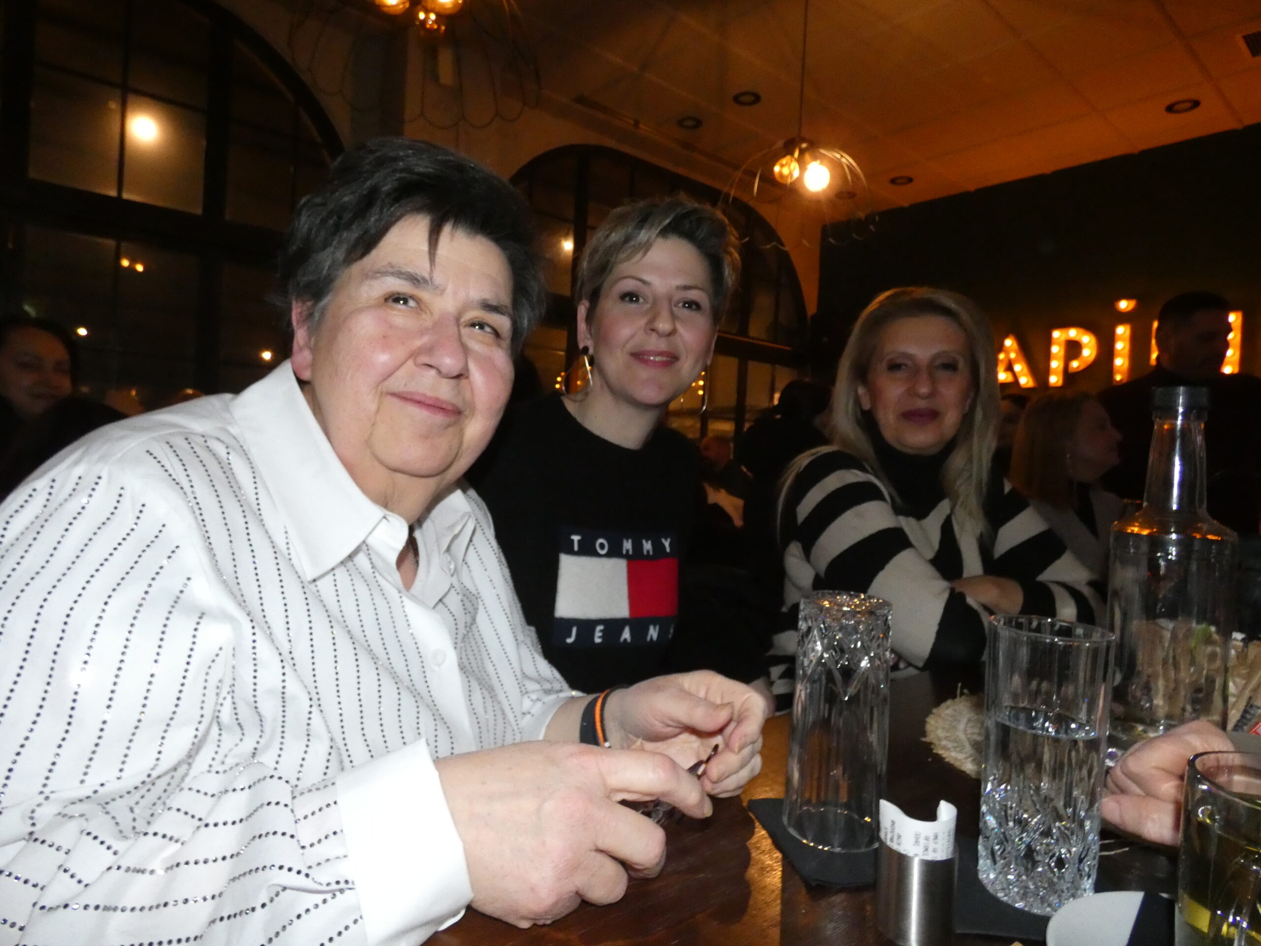 Σε ζεστό και γιορτινό κλίμα η κοπή βασιλόπιτας του Physio Ροή