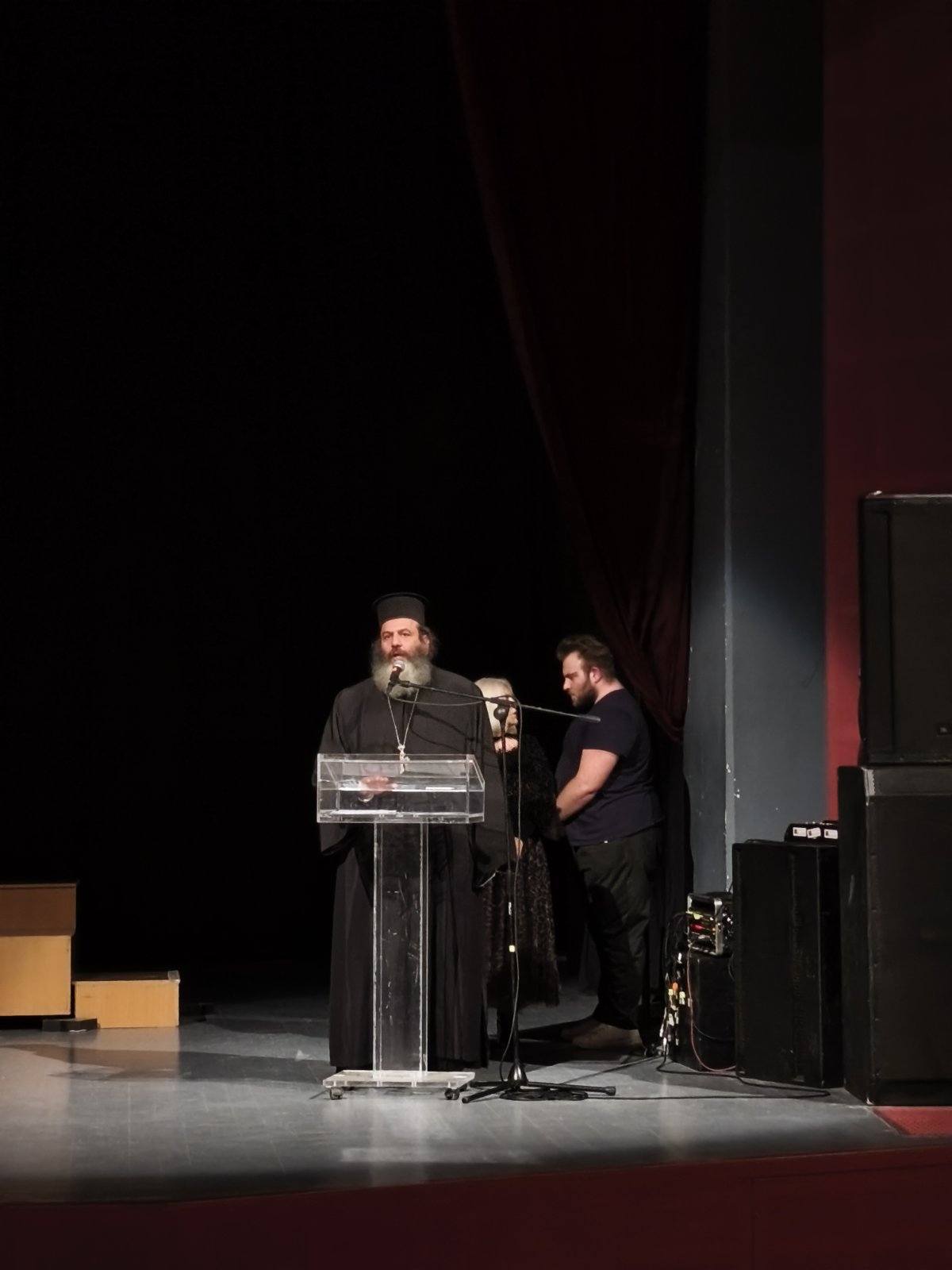 Ο Γιώργος Καρασμάνης στην εκδήλωση για τη μνήμη των Τριών Ιεραρχών