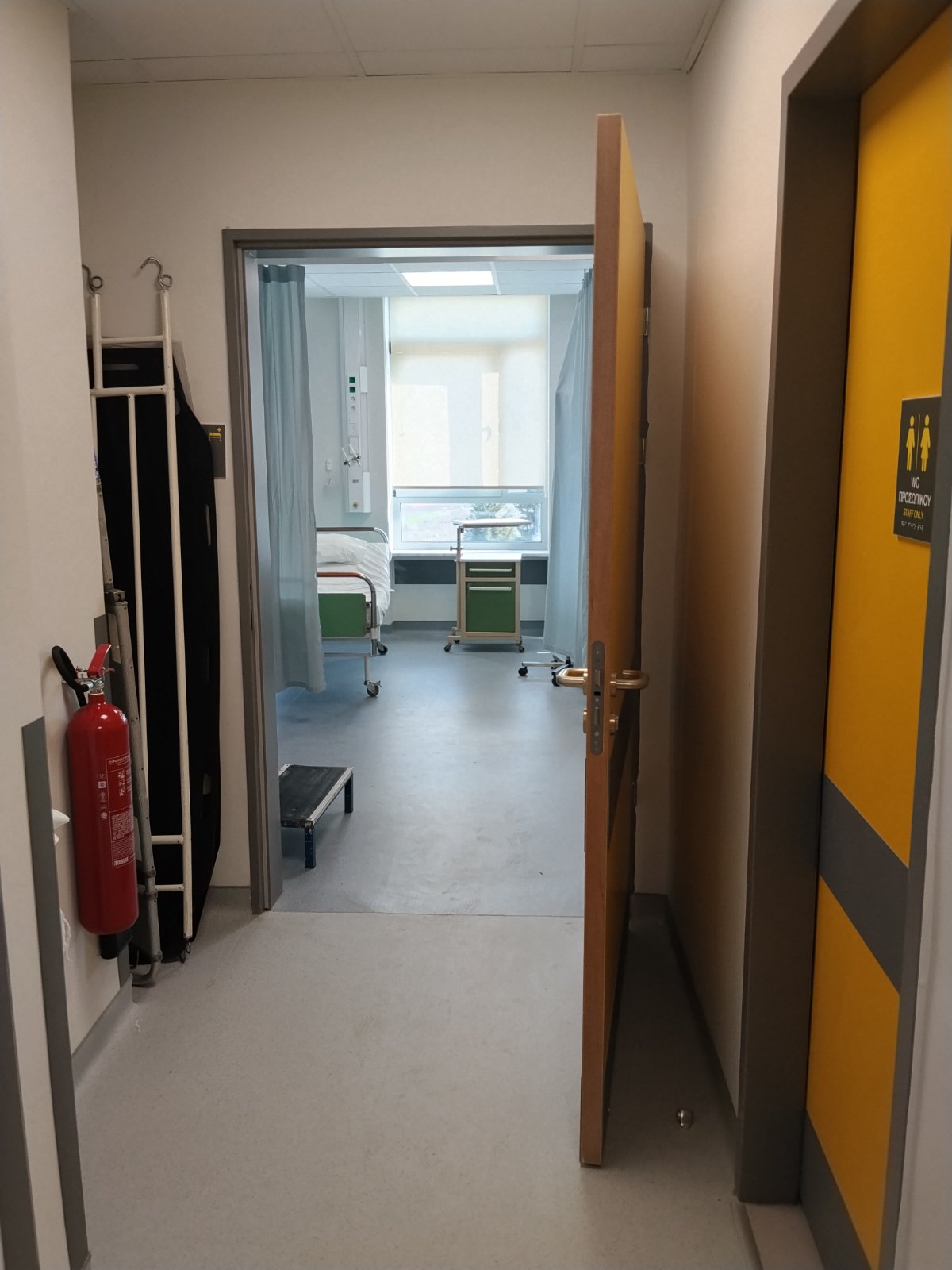 Σημαντική αναβάθμιση για τη διαχείριση των επειγόντων περιστατικών στο Γενικό Νοσοκομείο Έδεσσας σηματοδοτεί η λειτουργία των νέων χώρων του Τμήματος Επειγόντων Περιστατικών (ΤΕΠ)