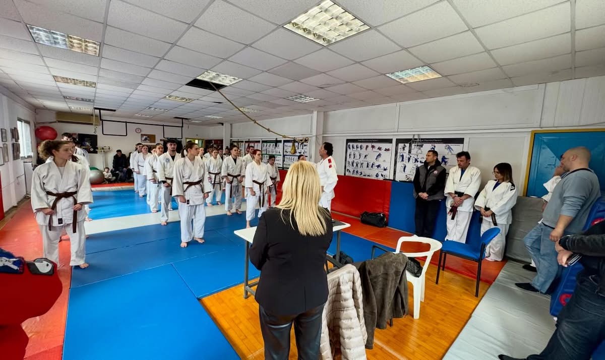 Το Σάββατο 28 Φεβρουαρίου πραγματοποιήθηκαν εξετάσεις και απονομές μαύρων ζωνών Ζίου-Ζίτσου για την Περιφέρεια Κεντρικής Μακεδονίας & Θράκης