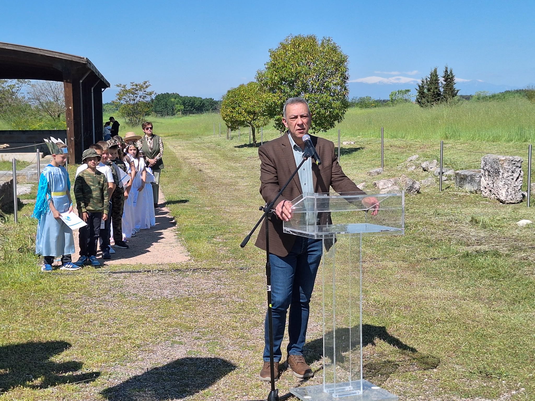 Με μια λαμπρή εκδήλωση η Αλεξάνδρειος Ειρηνοδρομία έδωσε το έναυσμα για τον 20ο Μαραθώνιο «Μ. Αλέξανδρος»