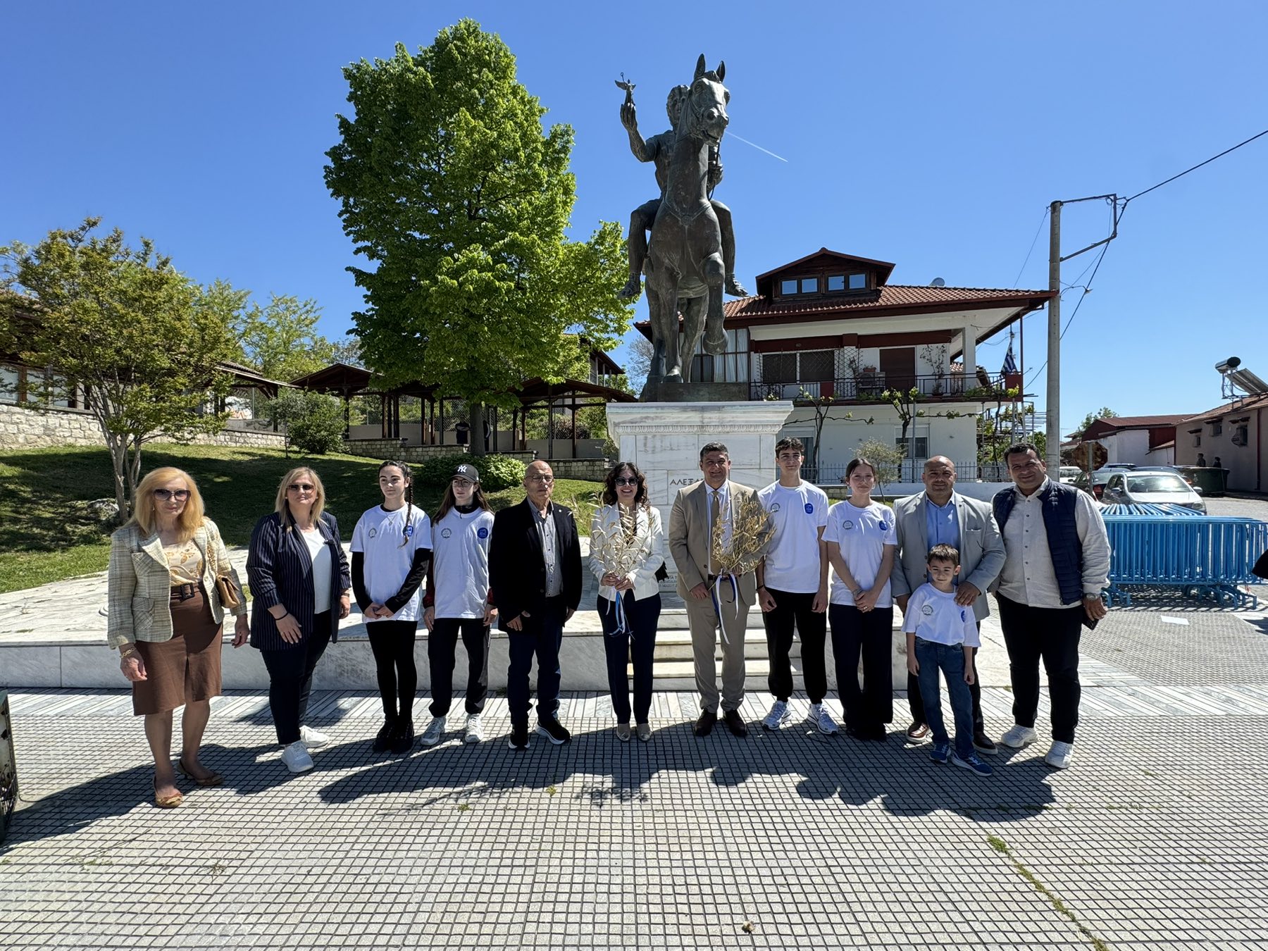 Με μια λαμπρή εκδήλωση η Αλεξάνδρειος Ειρηνοδρομία έδωσε το έναυσμα για τον 20ο Μαραθώνιο «Μ. Αλέξανδρος»