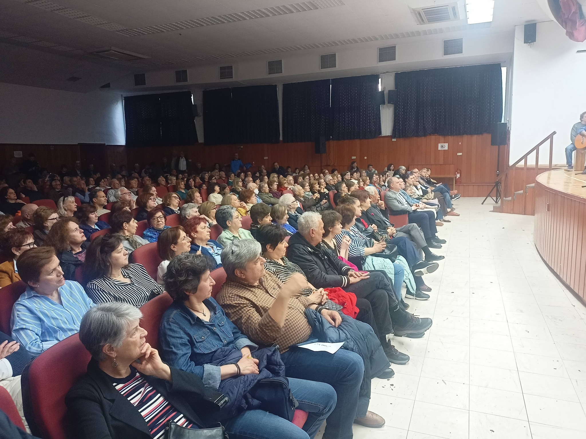 ΦΣΕ «Μέγας Αλέξανδρος»: Μια μαγευτική χορωδιακή βραδιά αφιερωμένη στις ανθισμένες κερασιές γέμισε την Έδεσσα μουσική και συγκίνηση