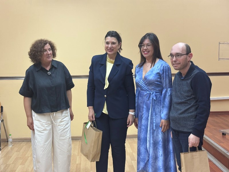 Η δύναμη της Αφής στην Διεθνή Έκθεση Κεραμικής «Άγγιξε ΜΕ» του ΚΔΑΠμεΑ στα Γιαννιτσά - Με επιτυχία και πολλά μηνύματα τα εγκαίνια