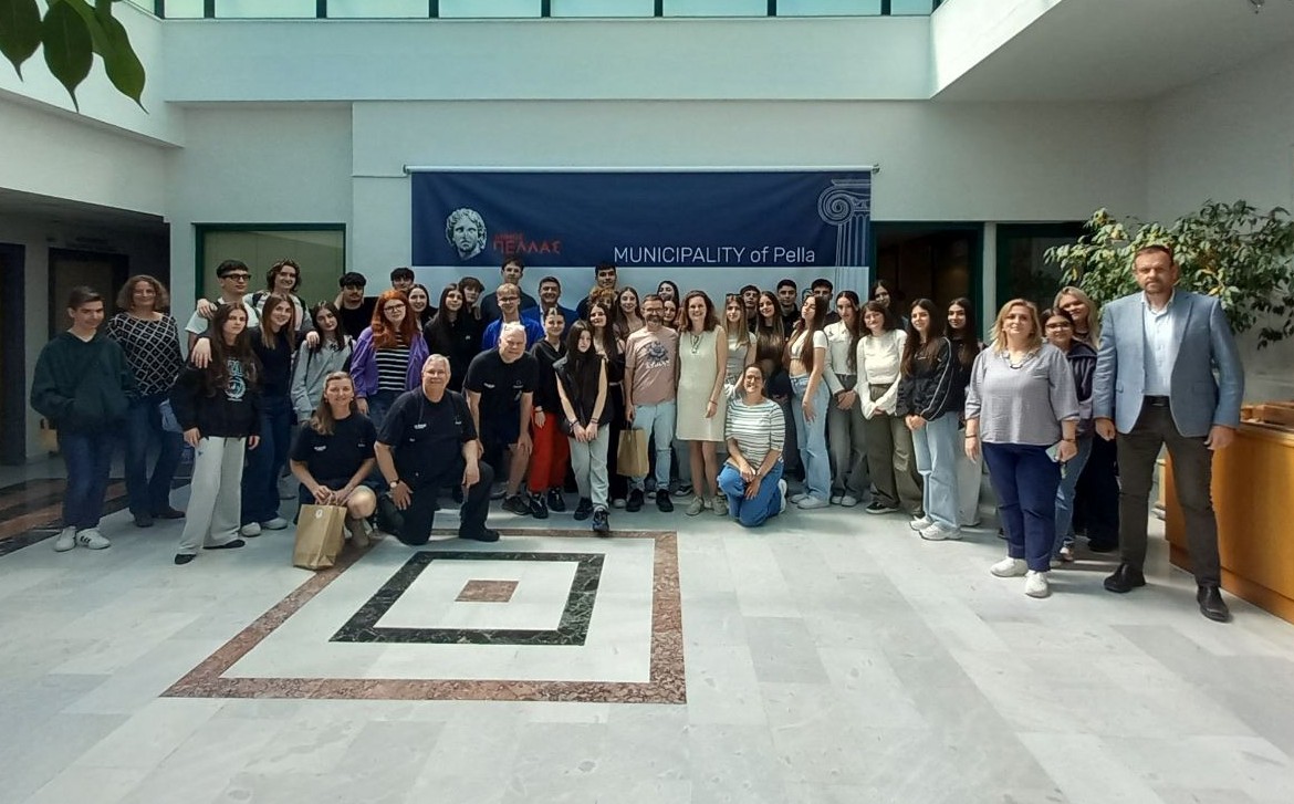 Επισκέψεις μαθητών και εκπαιδευτικών από σχολεία του Δήμου Πέλλας και ευρωπαϊκές χώρες στον Δήμαρχο Πέλλας, στο πλαίσιο του Erasmus+