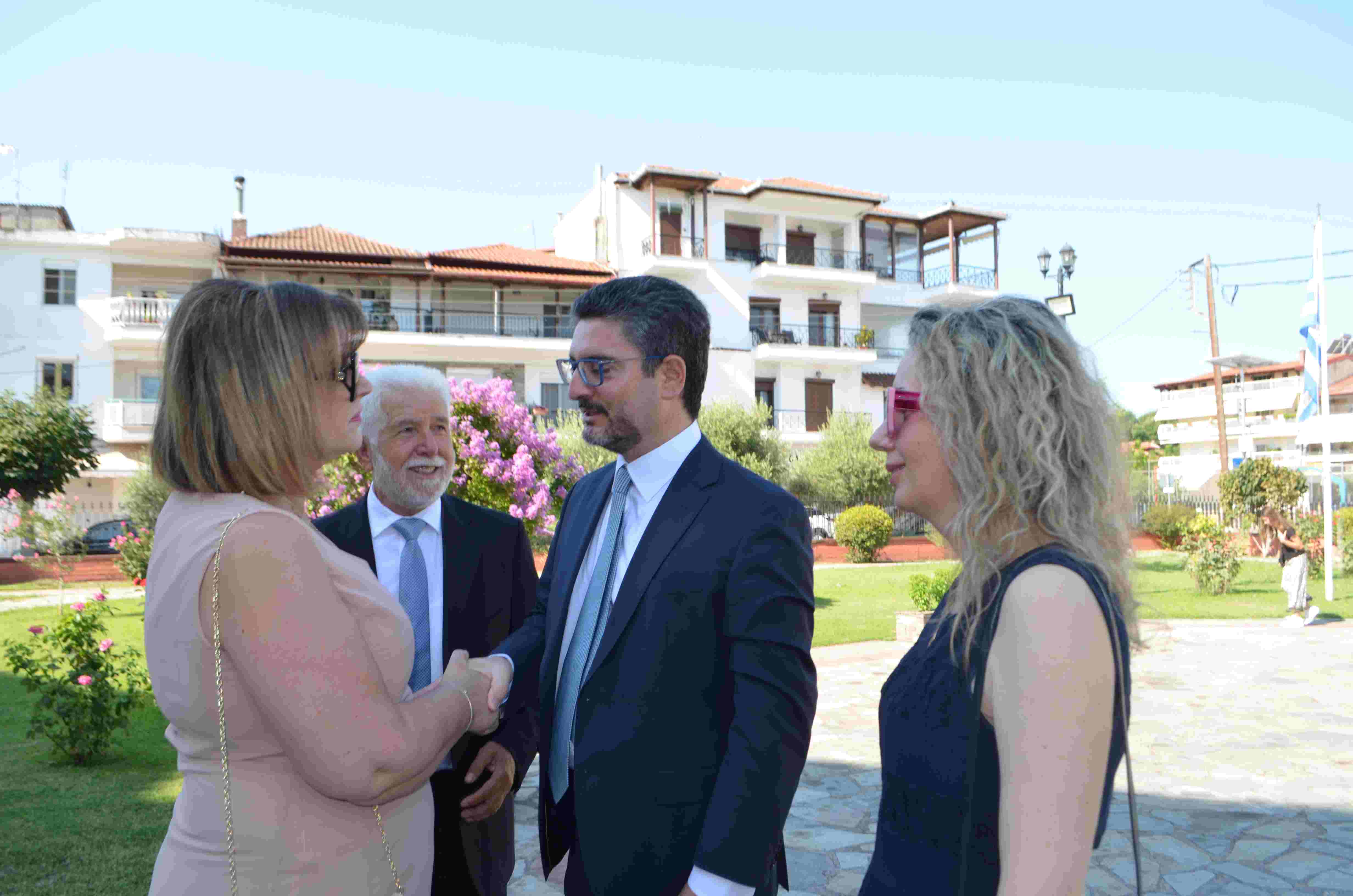 Ο Δήμος Σκύδρας τίμησε τους αγωνιστές και τα θύματα της τουρκικής εισβολής στην Κύπρο
