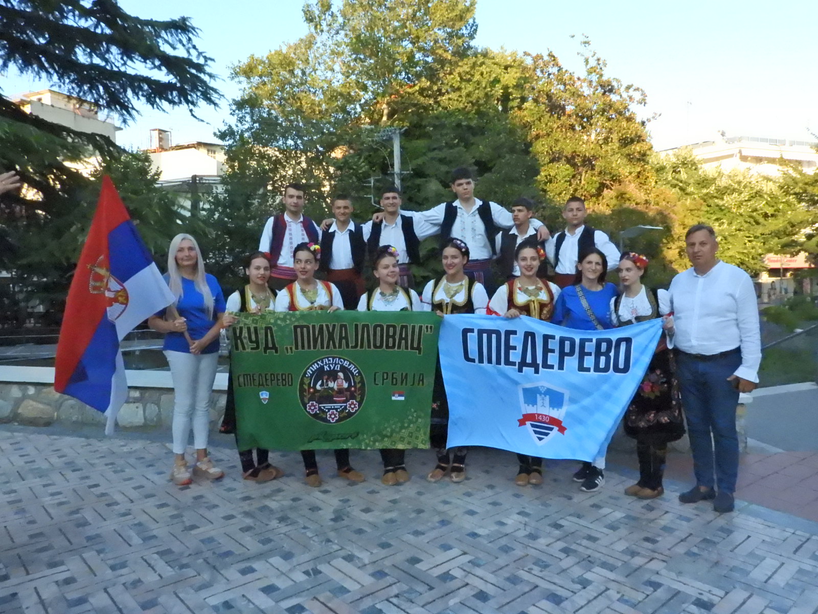 Το 4ο Φεστιβάλ Χορού και Λαογραφίας ολοκληρώθηκε με μια μεγάλη πατινάδα, χρώματα, μουσική, παράδοση και ανθρώπους που προσφέρουν (πλούσιο φωτορεπορτάζ + video)
