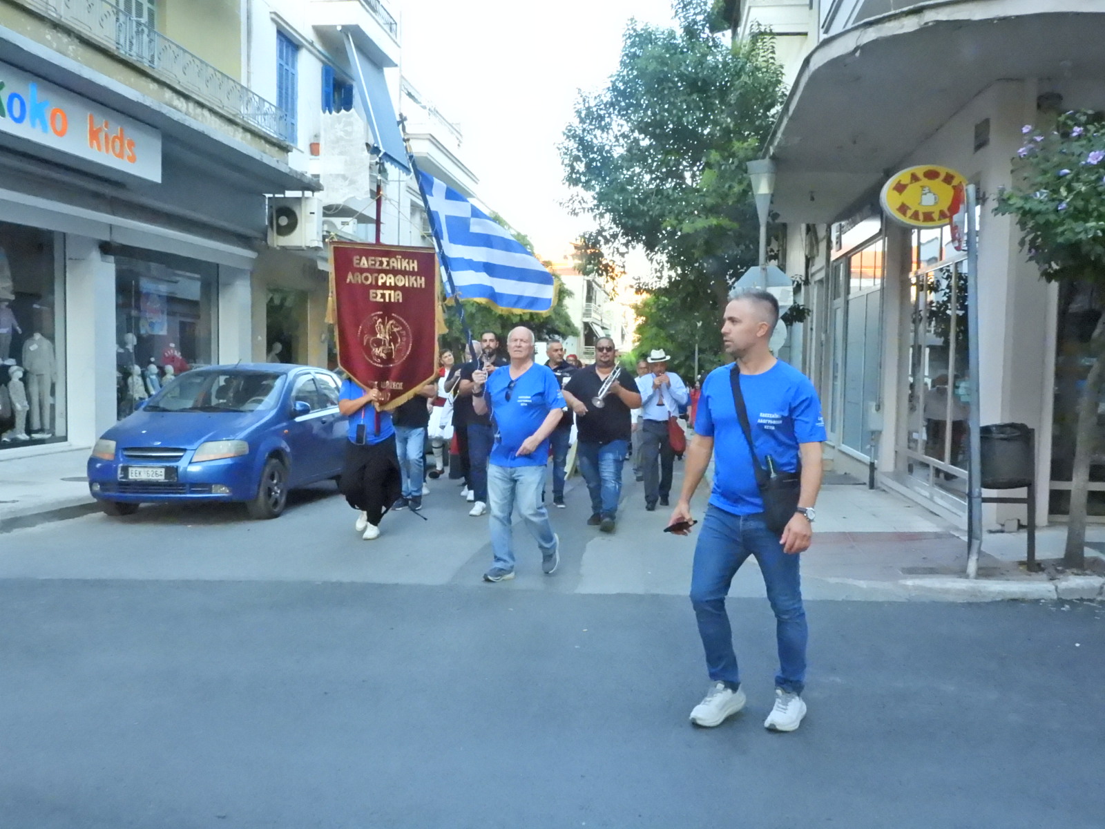 Το 4ο Φεστιβάλ Χορού και Λαογραφίας ολοκληρώθηκε με μια μεγάλη πατινάδα, χρώματα, μουσική, παράδοση και ανθρώπους που προσφέρουν (πλούσιο φωτορεπορτάζ + video)