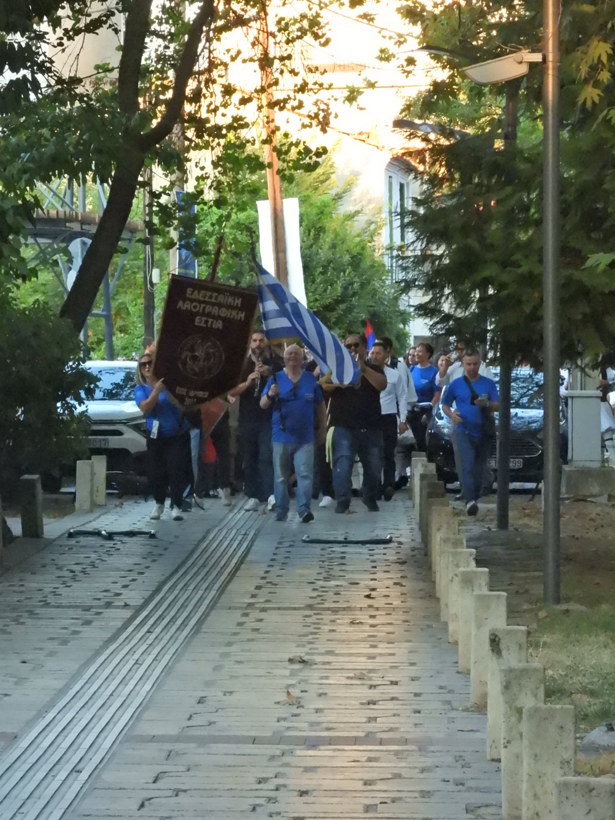 Το 4ο Φεστιβάλ Χορού και Λαογραφίας ολοκληρώθηκε με μια μεγάλη πατινάδα, χρώματα, μουσική, παράδοση και ανθρώπους που προσφέρουν (πλούσιο φωτορεπορτάζ + video)