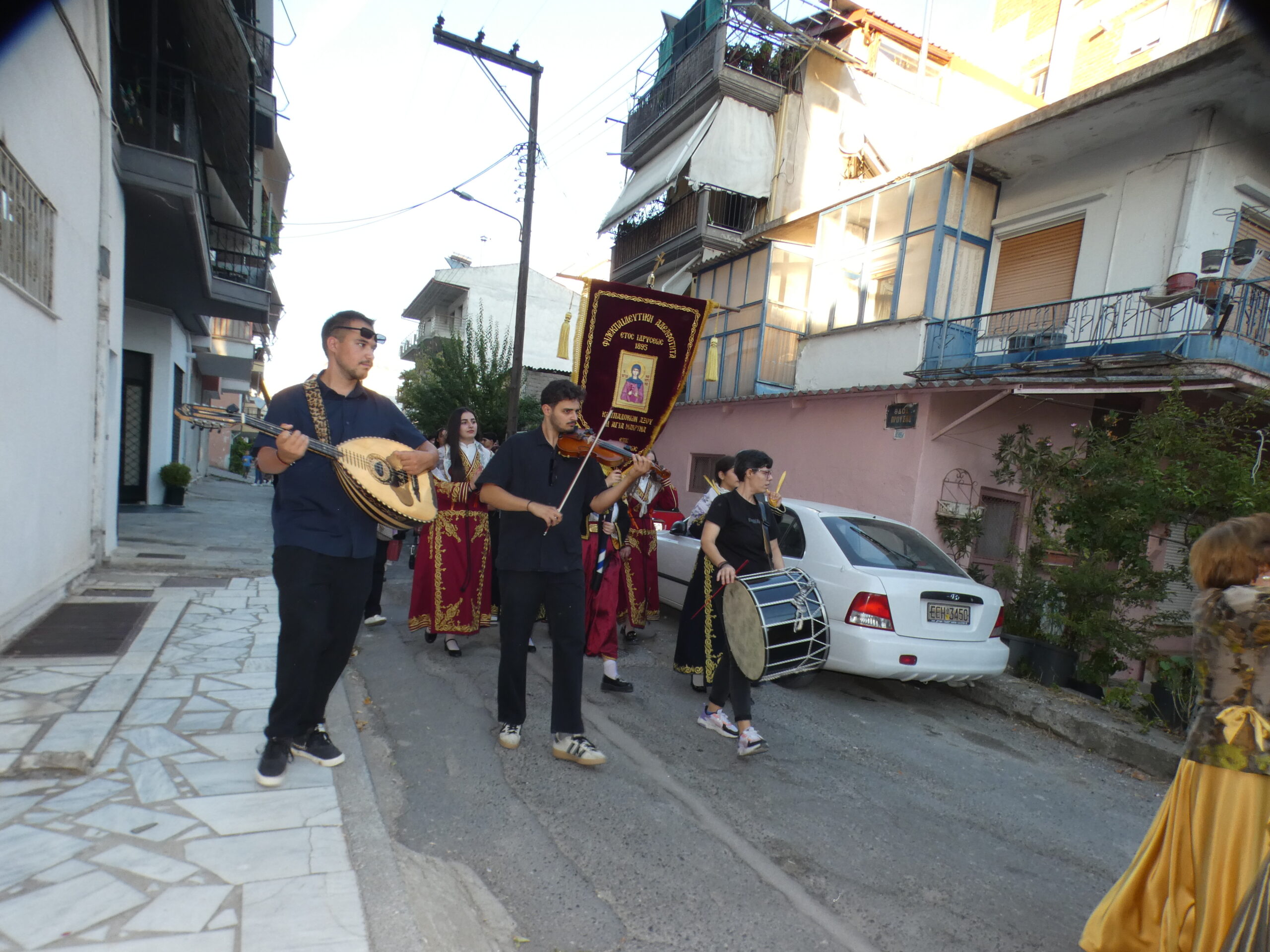 Η Έδεσσα χόρεψε στους ρυθμούς της παράδοσης – Μια ξεχωριστή ημέρα γεμάτη πολιτισμό και ανθρώπους (Πλούσιο φωτορεπορτάζ + Βίντεο)
