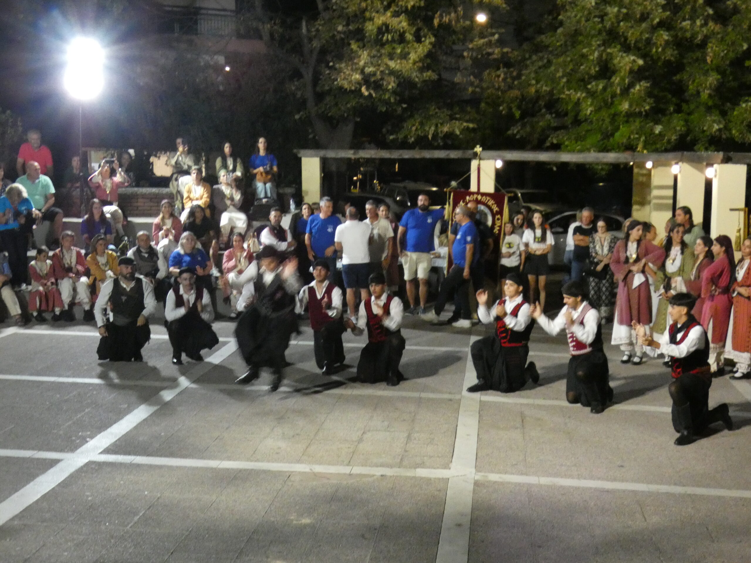 Η Έδεσσα χόρεψε στους ρυθμούς της παράδοσης – Μια ξεχωριστή ημέρα γεμάτη πολιτισμό και ανθρώπους (Πλούσιο φωτορεπορτάζ + Βίντεο)