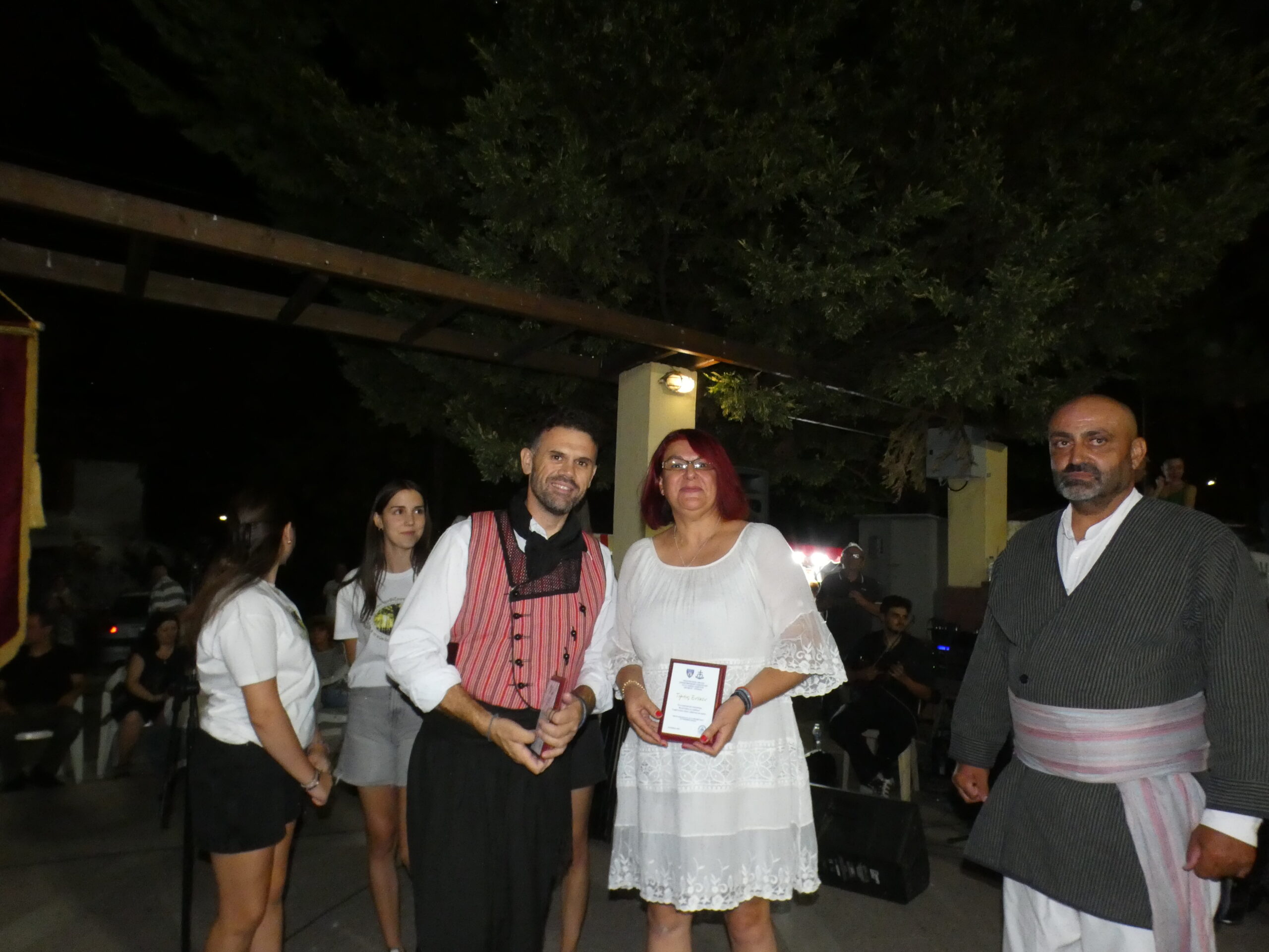 Η Έδεσσα χόρεψε στους ρυθμούς της παράδοσης – Μια ξεχωριστή ημέρα γεμάτη πολιτισμό και ανθρώπους (Πλούσιο φωτορεπορτάζ + Βίντεο)