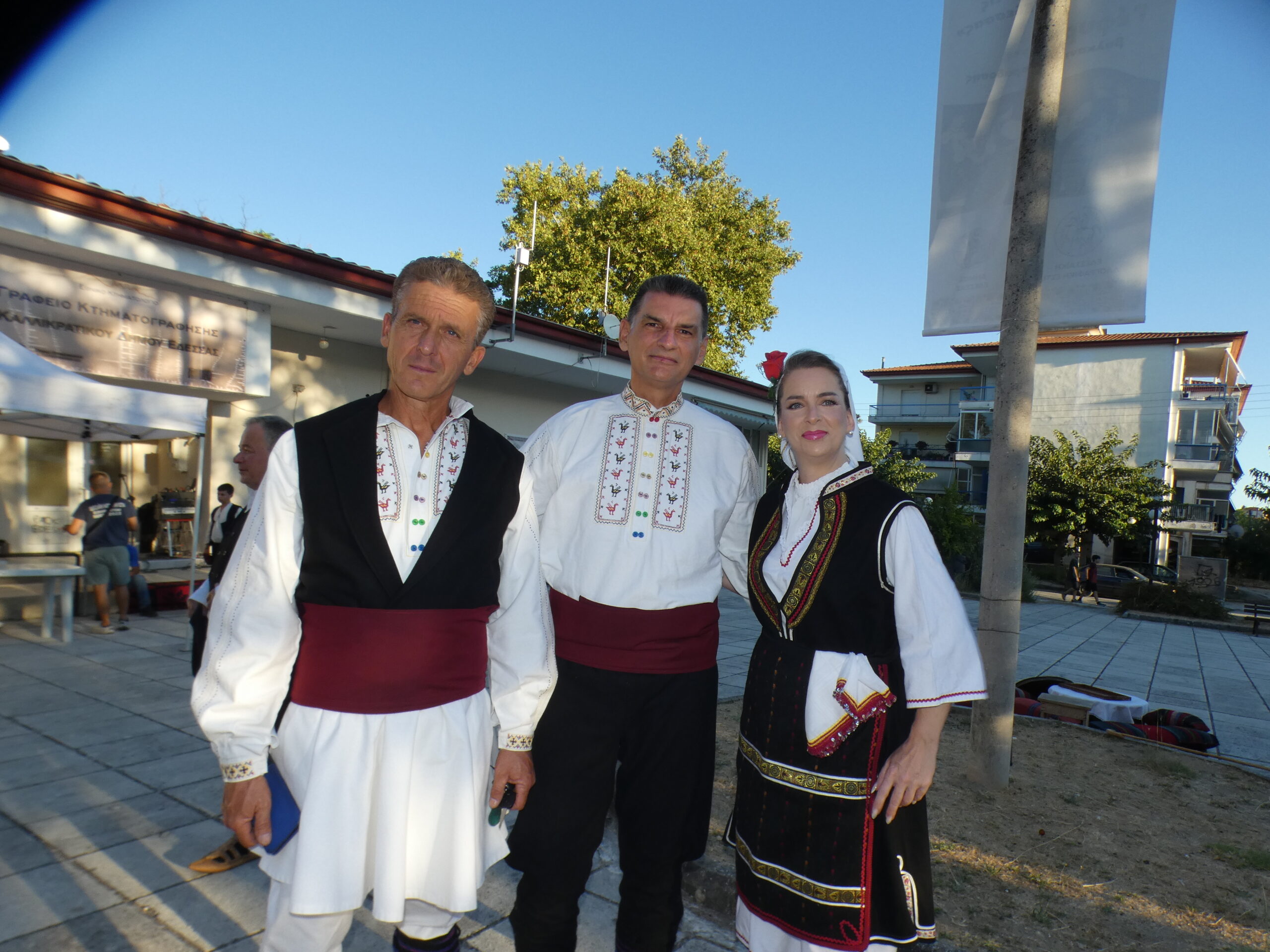Όταν ο χορός ενώνει λαούς και ζωντανεύει τις γειτονιές της Έδεσσας (πλούσιο φωτορεπορτάζ + video)