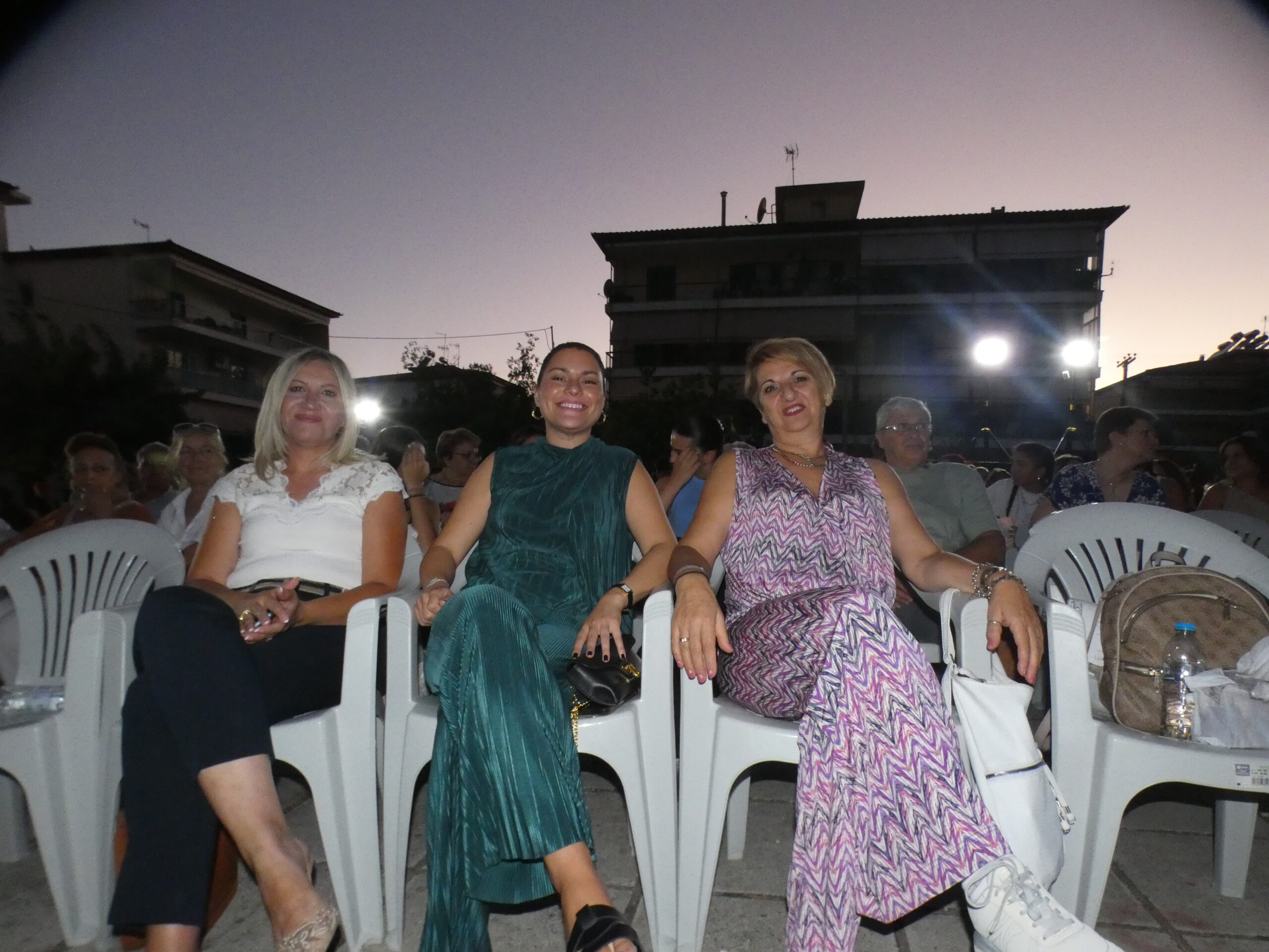 Όταν ο χορός ενώνει λαούς και ζωντανεύει τις γειτονιές της Έδεσσας (πλούσιο φωτορεπορτάζ + video)