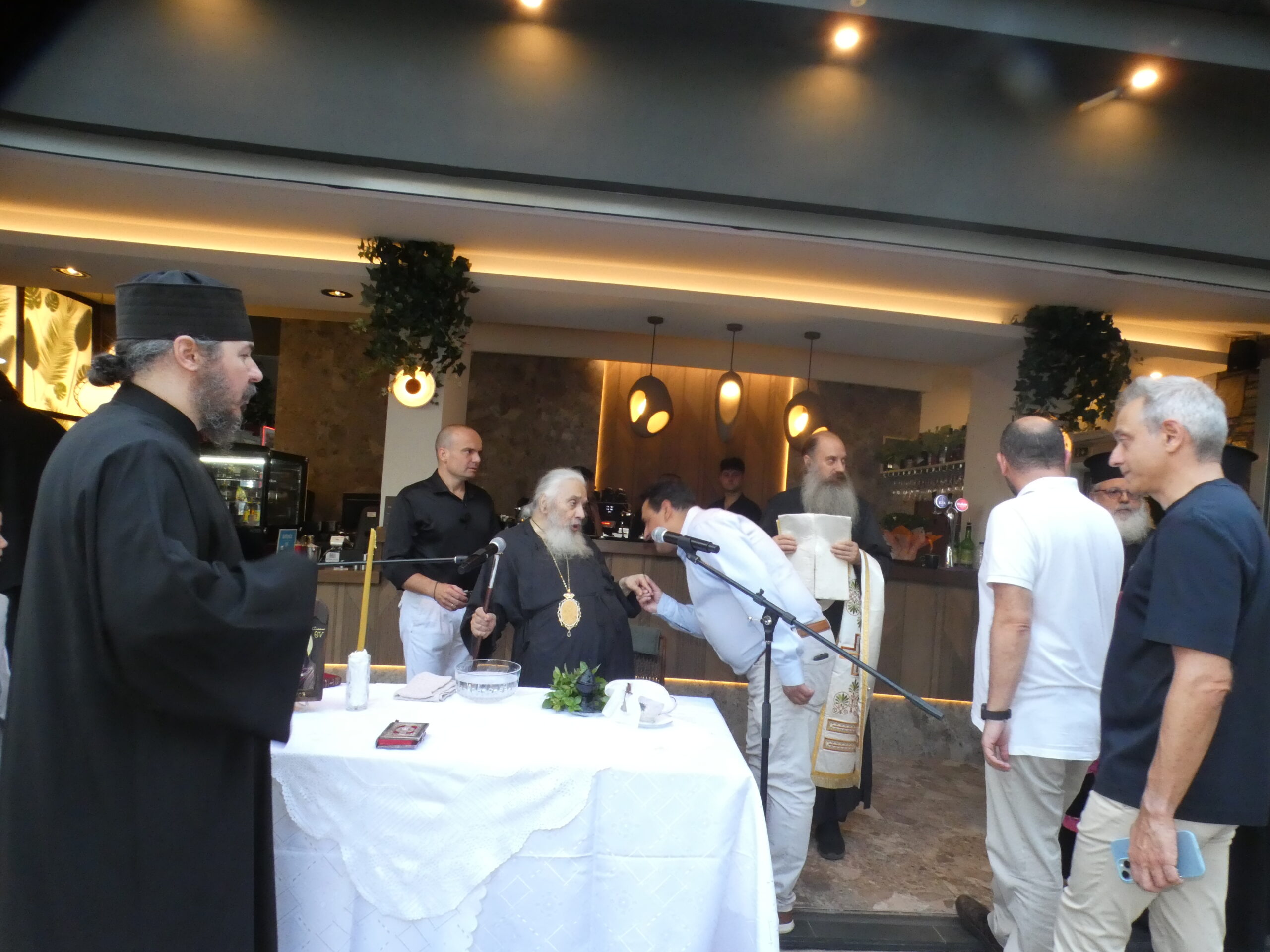 Με ευχές, χαμόγελα και πολλή αγάπη ο αγιασμός του «Περικαλλές»
