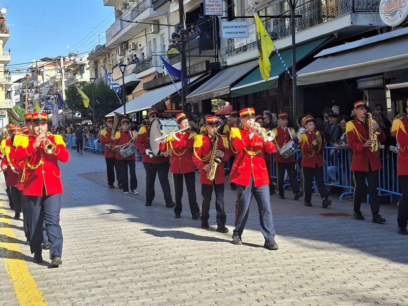Δήμος Πέλλας: Με λαμπρότητα και συγκίνηση γιορτάστηκε η 114η Επέτειος Απελευθέρωσης των Γιαννιτσών