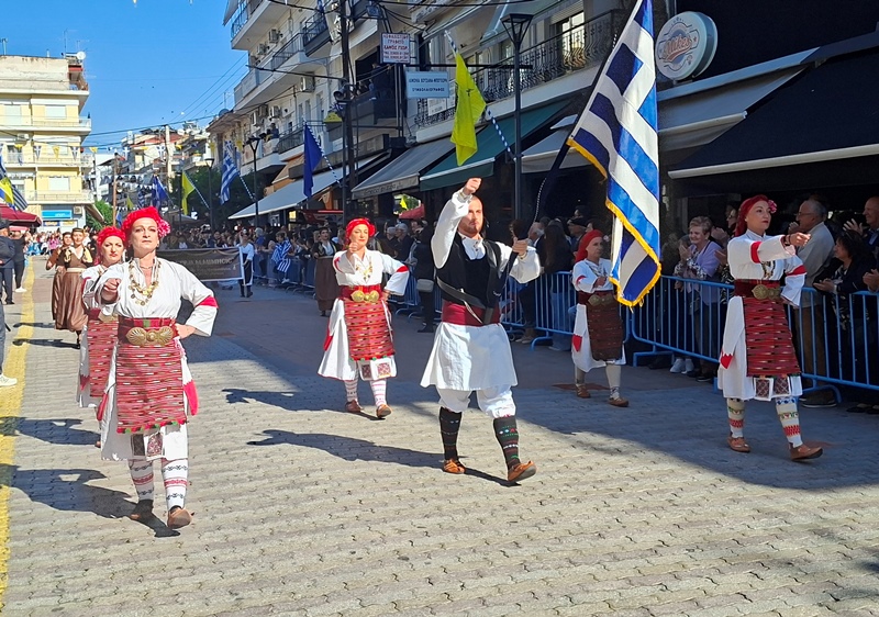 Δήμος Πέλλας: Με λαμπρότητα και συγκίνηση γιορτάστηκε η 114η Επέτειος Απελευθέρωσης των Γιαννιτσών