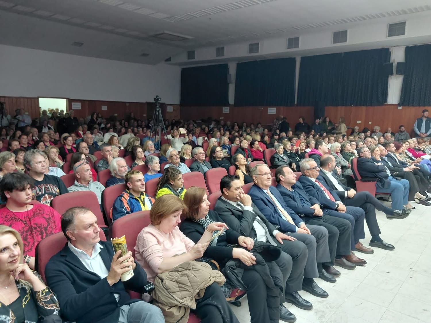 Γιώργος Καρασμάνης: «Ο πολιτισμός είναι η ίδια η ψυχή της Μακεδονίας μας» – Δίπλα στους ιστορικούς συλλόγους των Γιαννιτσών και της Έδεσσας
